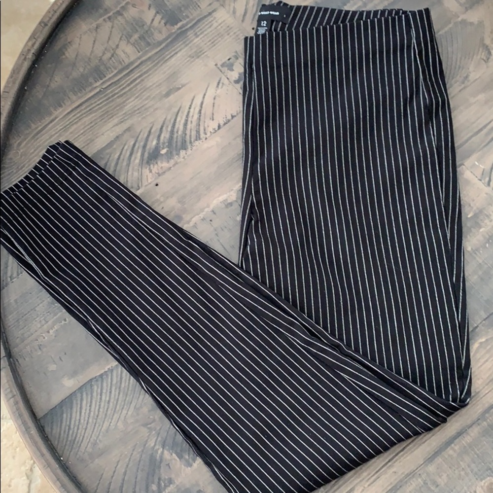 NWOT - high waisted skinny pants